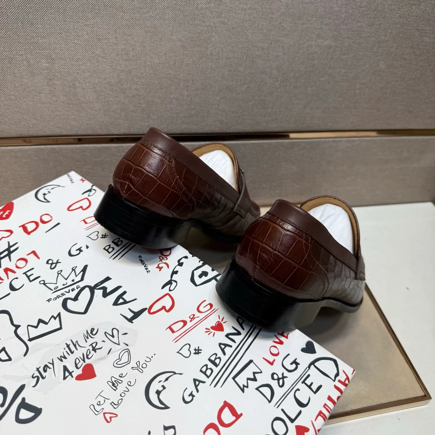 Men's men's shoes 💰pp520【DG～】Men's casual formal leather shoes 2025z cabinet sales simultaneously 🔶Size: 38-44#️⃣ 🔷2 colors🔜The upper is made of cowhide stitching ➕Cowhide lining, comfortable and breathable, sole: original comfortable, wear-resistant and non-slip outsole, ⚠️real thing📱photographed🎬real thing is better📢📢📢